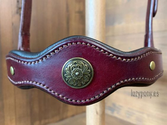 baroque noseband