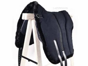 Black treeless saddle Lazypony