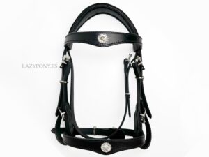 Portuguese custom bridle Lazypony with baroque buckles and conchos