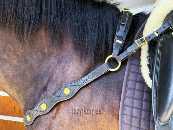 Portuguese Breastplate Lazypony - Image 9