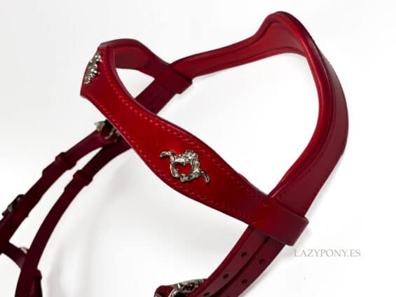 Baroque leather bridle Vienna Lazypony, flor de lis conchos and portuguese buckles