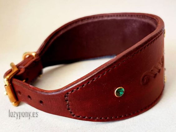 wide leather hound collar