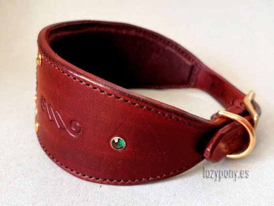 wide leather hound collar