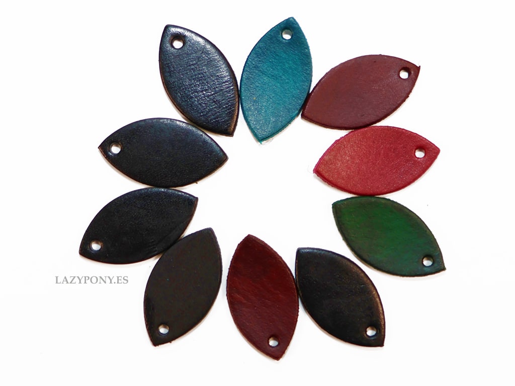 2402 Leaf Leather Tags Lazypony